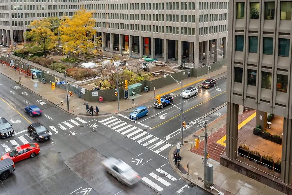 Сasa de vacaciones Villa California King Bed In Heart Of Downtown Toronto